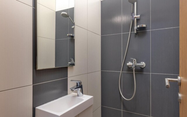Stunning Home in Njivice With Wifi and 2 Bedrooms