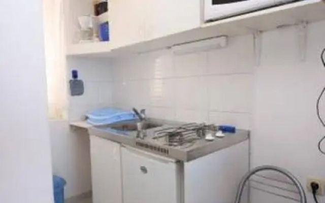 Studio Apartment Vedran Blu