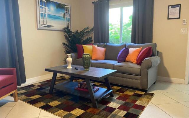 Hainsley Apartments at 1136