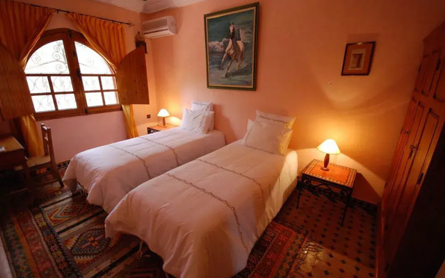La Villa du Lac- Guest House