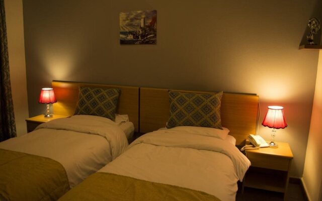 Manuella Hotel