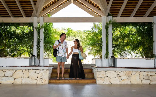 Escape at Nonsuch Bay Antigua-All Inclusive