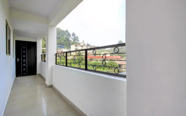 Oyo Flagship 77433 Sk Hotel