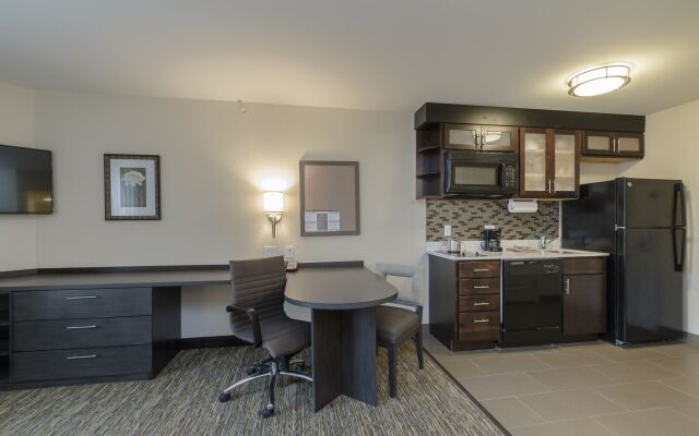 Candlewood Suites Mishawaka North by IHG
