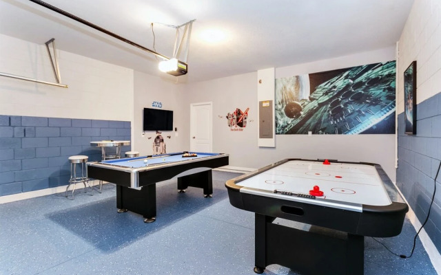 Oakwood Stree Villa Solterra 7041