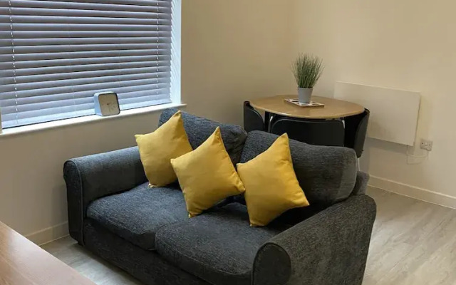 Pretty Properties Grange House Apartment 2
