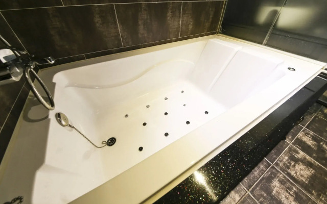 Pavia Tourist Hotel
