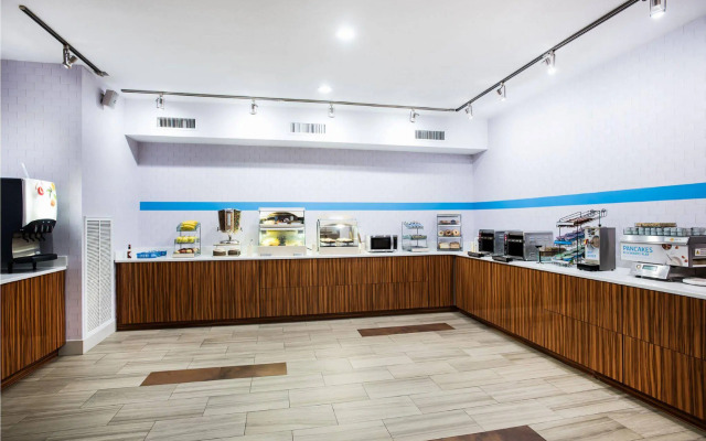 Holiday Inn Express Albany Downtown