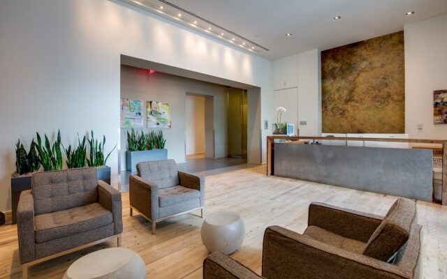 Bluebird Suites at Boylston