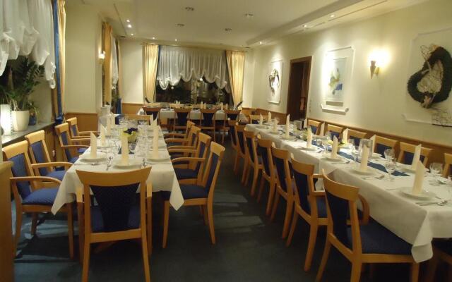 Hotel Restaurant Steinhägerquelle