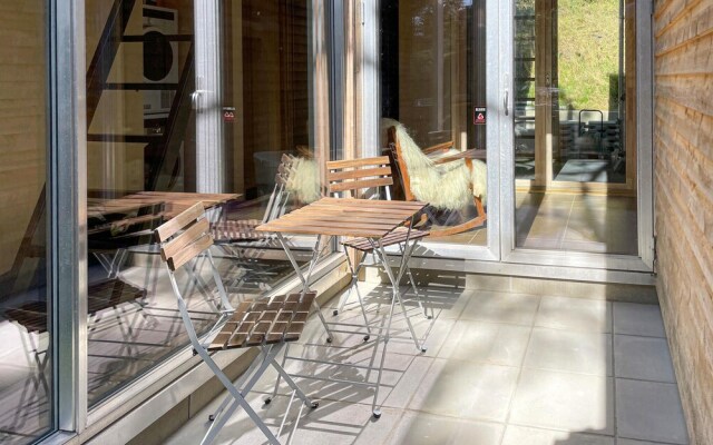 Amazing Home in Farsund With Wifi and 5 Bedrooms