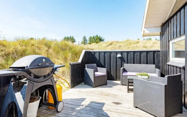 9 Person Holiday Home in Blokhus-by Traum