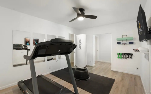 Scottsdale Palms Pickle-putt-swim-bocce Bbq-gym