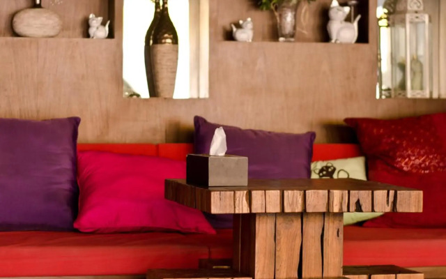 Riad Hua Hin Hotel