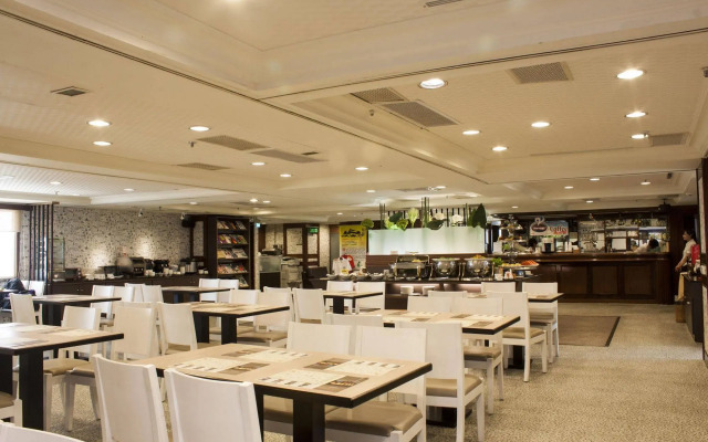 Tainan Cambridge Hotel