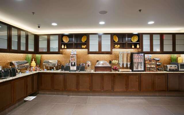 Best Western Plus Rancho Cordova Inn