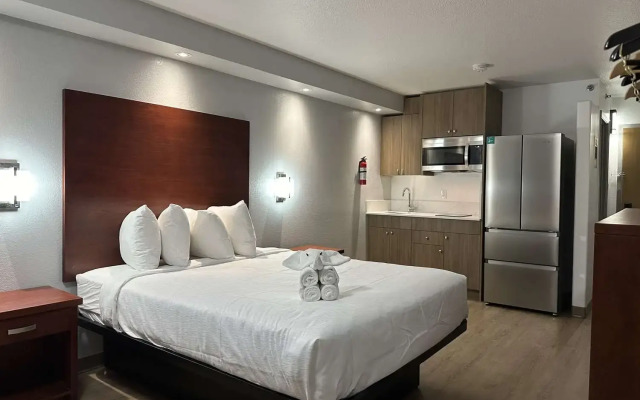 SureStay Plus by Best Western Brooks