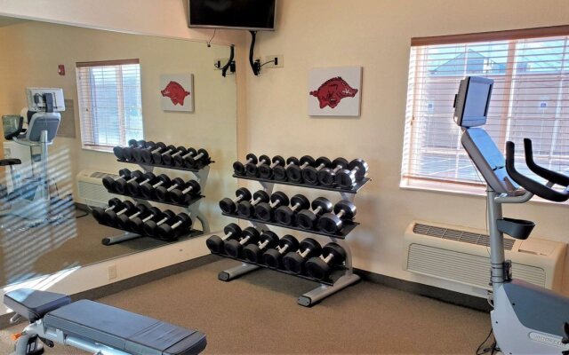 Candlewood Suites Fayetteville – University of Arkansas by IHG