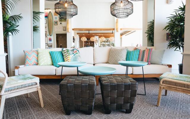 Kaimana Beach Hotel