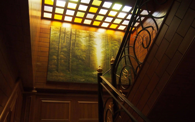 Renoir boutique hotel