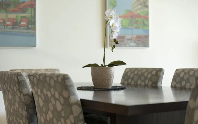 Unit 80 3 B/R Lux Ocean View