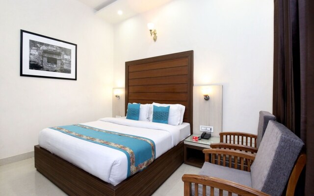 OYO 8954 Hotel Joy