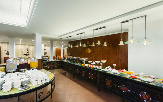 Days Inn Hotel & Suites Aqaba