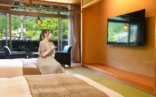 Yufuin Floral Village Hotel