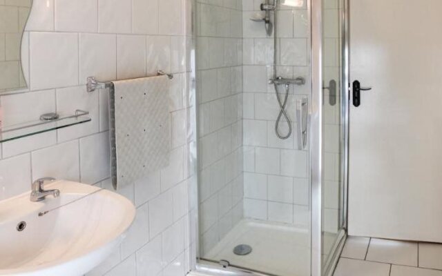 Cosy Cottage with open fire