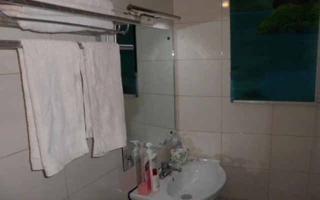 Lushan Yunzhongju Hostel