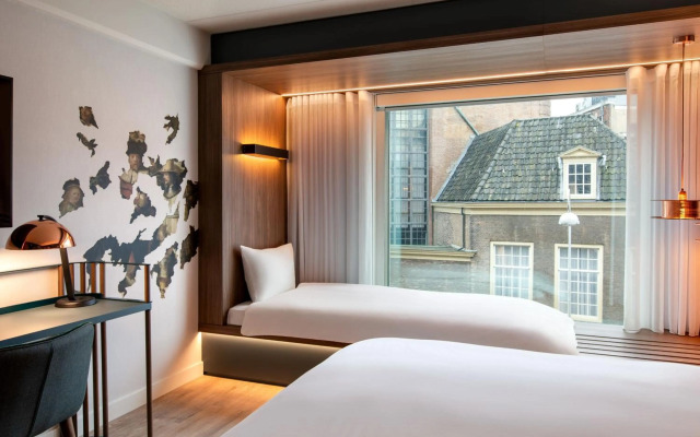 Renaissance Amsterdam Hotel