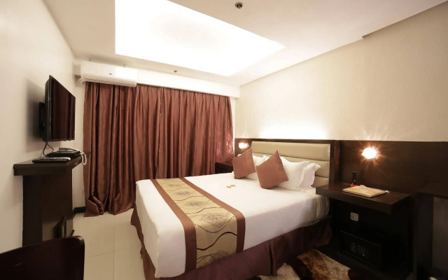 Regency Grand Suites