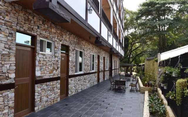 Sun Moon Heart Hostel