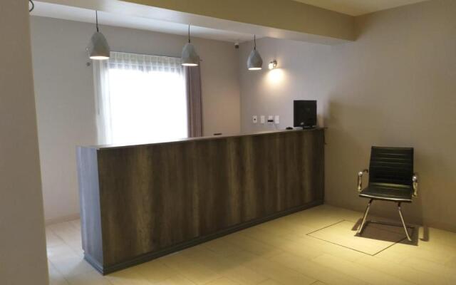 9 Estrellas Casa Hotel