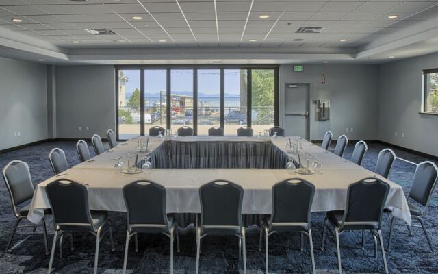 Best Western Timber Cove Lodge