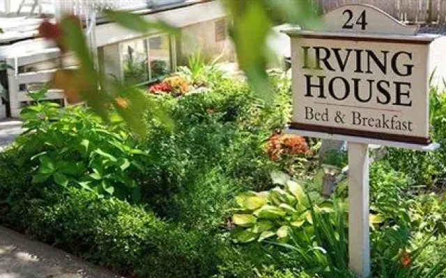 Irving House At Harvard