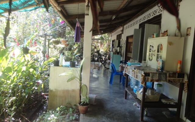 Grandma's Home Sangkhlaburi