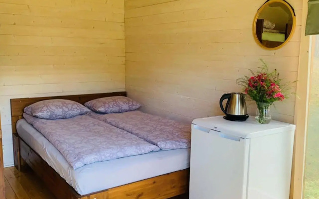 Orupõhja kämpingud ja telkimisala