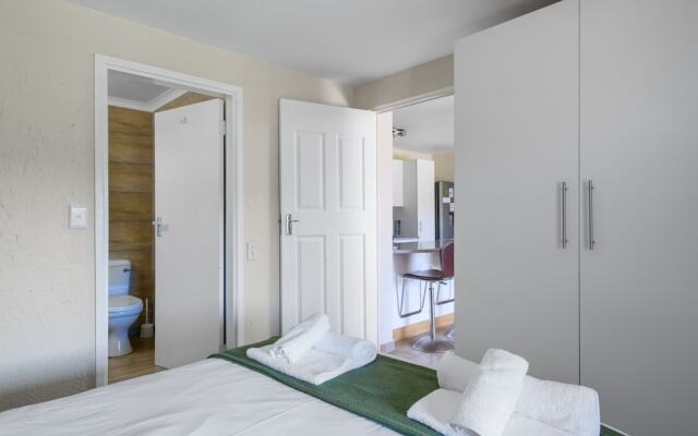 San Lameer Villa Rentals One Bedroom Standard 10417