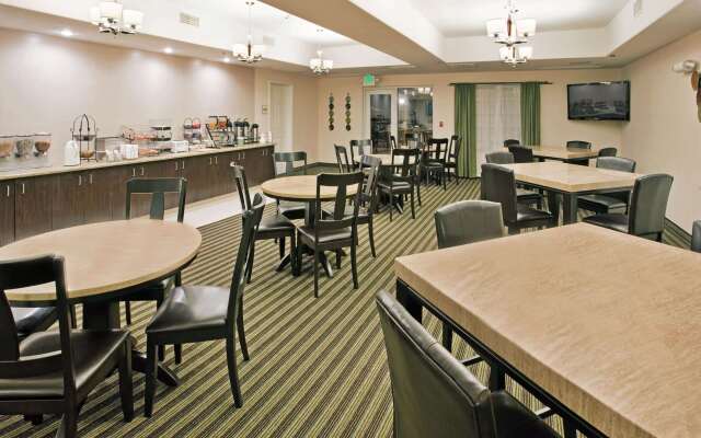 La Quinta Inn & Suites by Wyndham Fowler