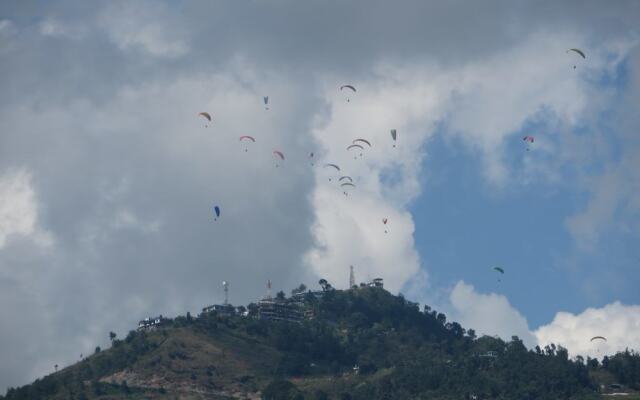 Hotel Direction Pokhara