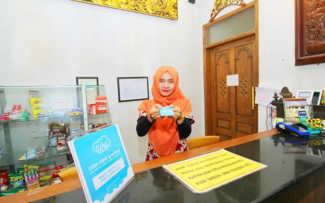 Airy Gajahmada 122 Semarang