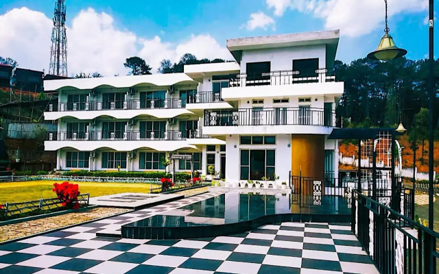 La Nicholas - Lake View ( By Summit Hotels)