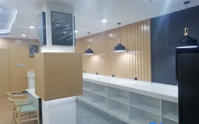 Qiduo Hotel (Weifang Century Taikoo People's Hospital Branch)