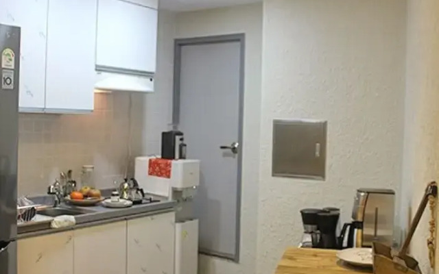 Tongyeong Semiee Guest House