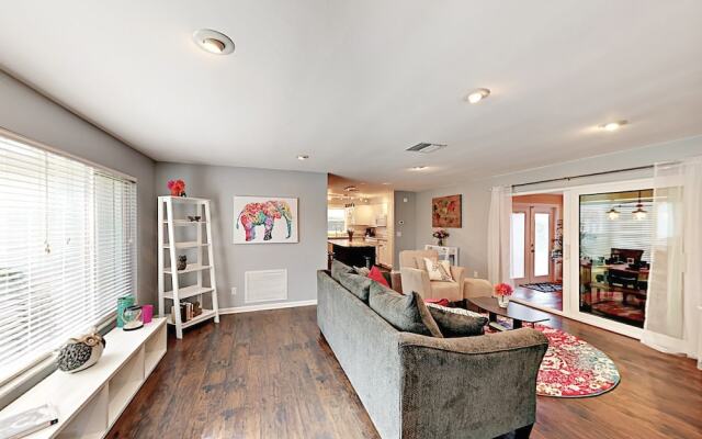 2040 Forest Drive Home