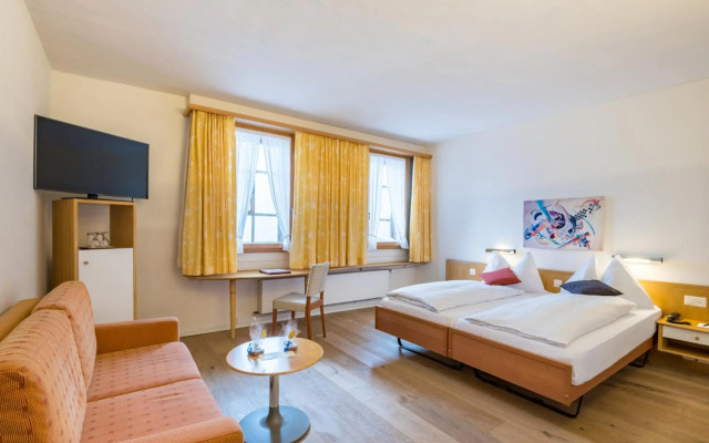 Schweizerhaus Swiss Quality Hotel