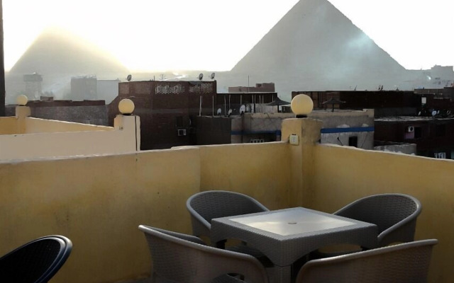 Grand pyramids view hotel
