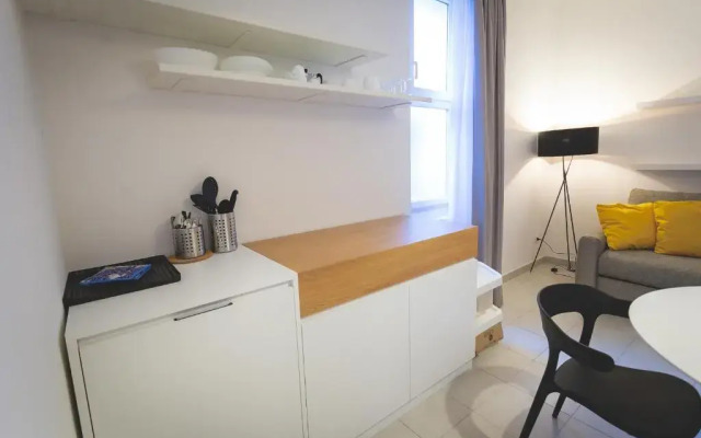 Via Siena 4 - Suites & Rooms