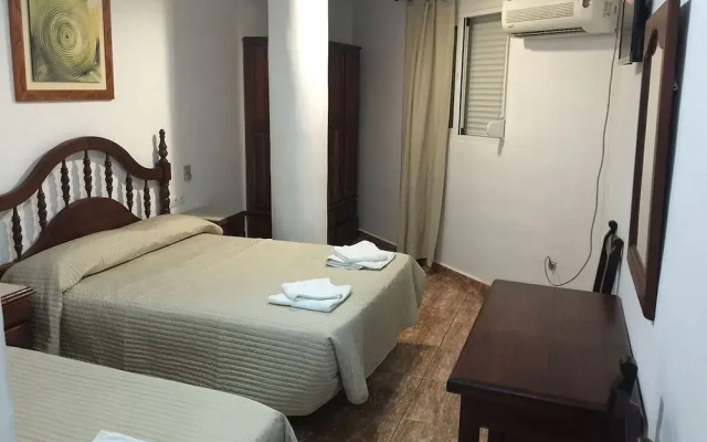 Hotel Manantiales